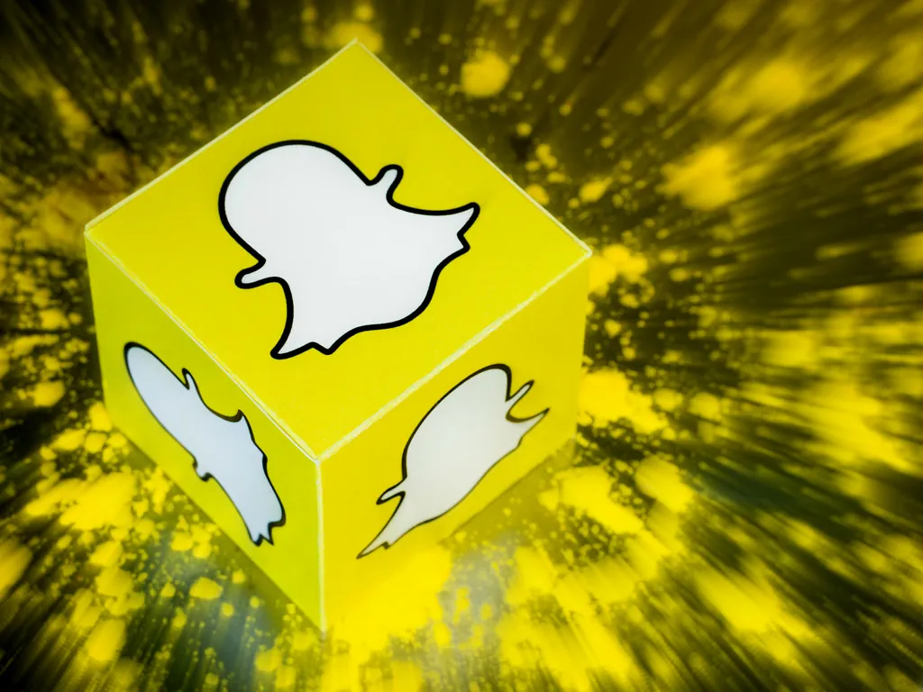 what are the Problem  faced with Snapchat